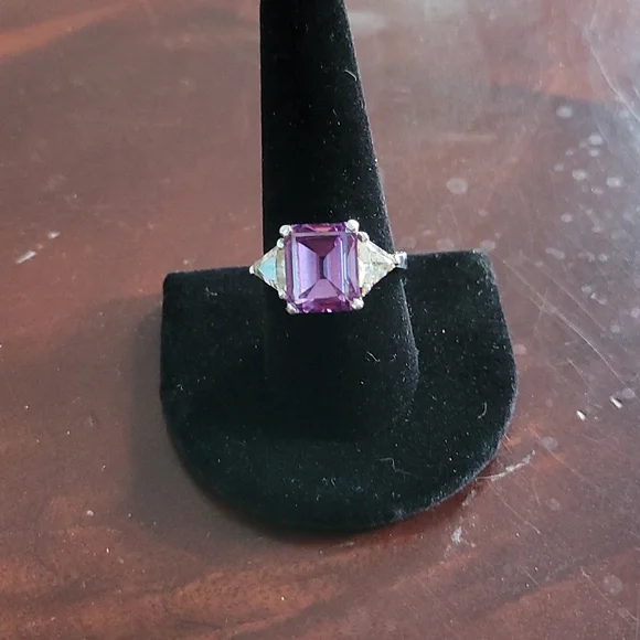 VTG Sterling silver and faux amethyst ring - Picture 1 of 2